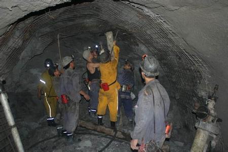 平陆工程爆破中的危险因素分析以及应对工程爆破危险的措施